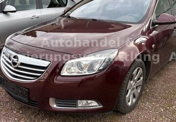 Opel Insignia 131.639 km 8.900 &euro; Erfurt-Linderbach 99098
