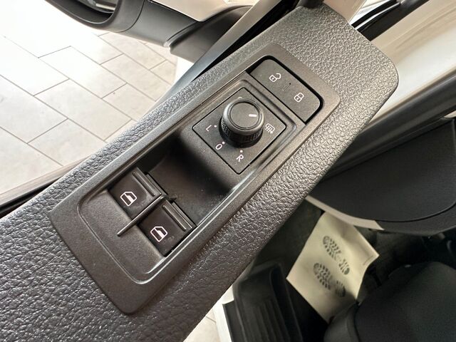 VW T6 Transporter TDI LANG Navi*LED*PDC 169.712 km 21.390 &euro; Gebesee 99189