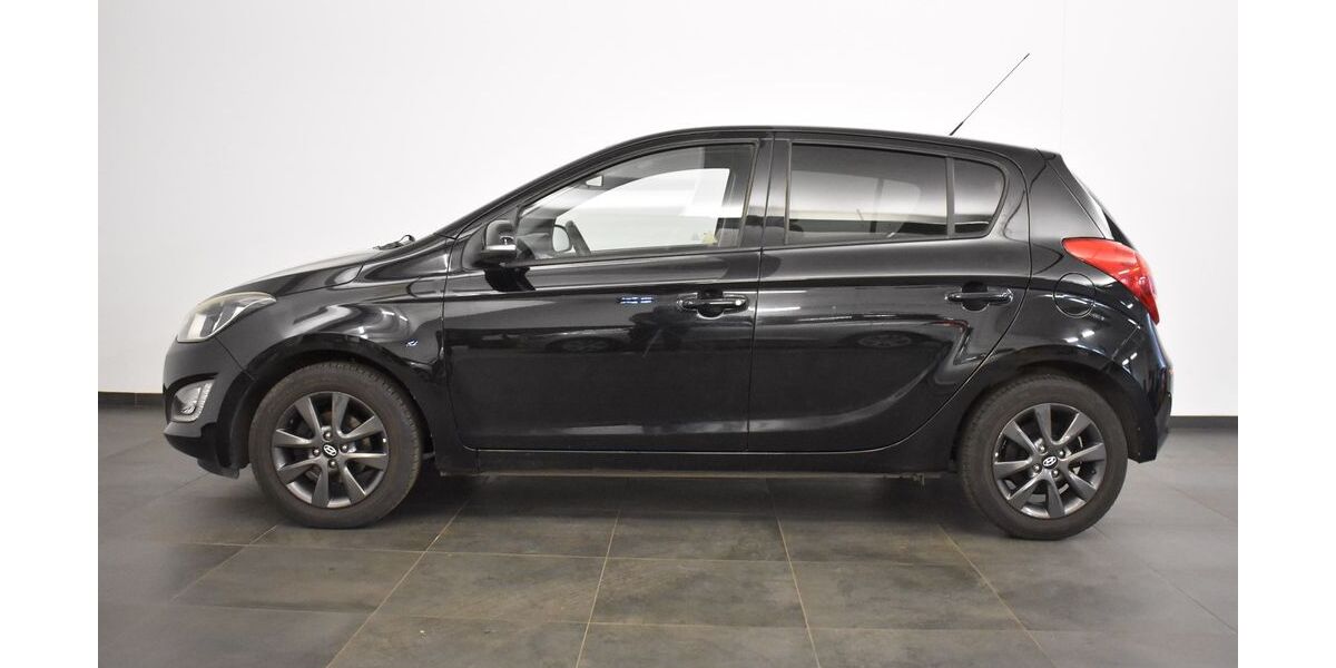 Hyundai i20 122.219 km 4.980 &euro; Arnstadt 99310