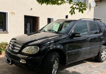 Mercedes-Benz ML 320 193.000 km 8.000 &euro; Erfurt 99092