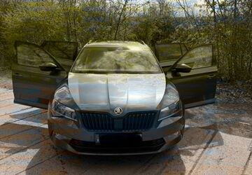 Skoda Superb 98.500 km 23.990 &euro; Erfurt 99092