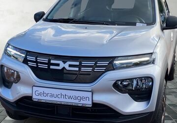 Dacia Spring 23.203 km 13.497 &euro; Erfurt 99099