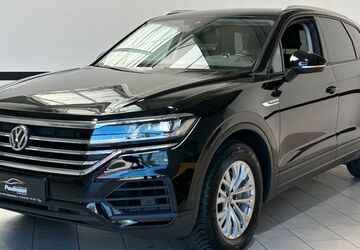 VW Touareg 162.279 km 29.999 &euro; Dachwig 99100