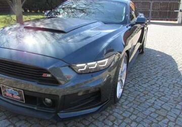 Ford Mustang 45.500 km 49.990 &euro; Großfahner 99100