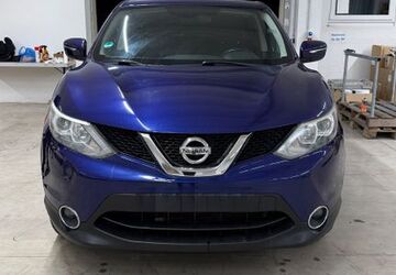 Nissan Qashqai 127.000 km 7.399 &euro; Erfurt 99091
