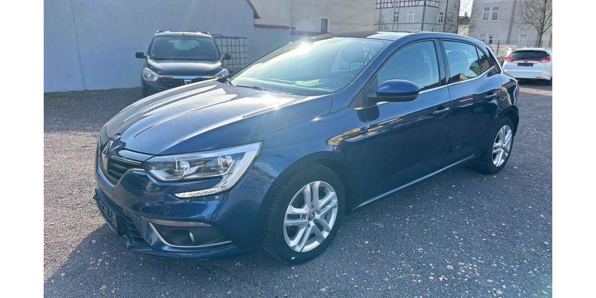 Renault Megane 76.000 km 7.499 &euro; Gotha 99867
