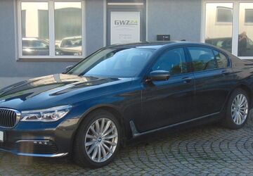BMW 740 166.000 km 34.990 &euro; Erfurt 99089