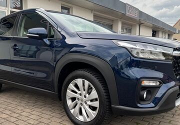 Suzuki (SX4) S-Cross 19.800 km 22.899 &euro; Amt Wachsenburg OT Ichtershausen 99334