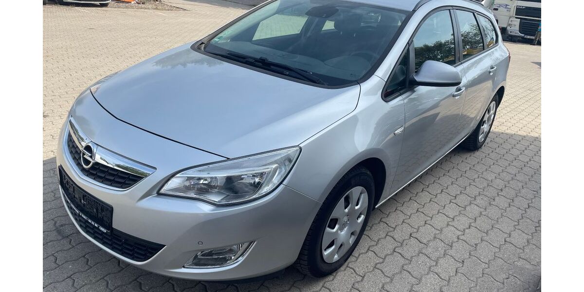 Opel Astra 218.399 km 2.690 &euro; Erfurt-Urbich 99098