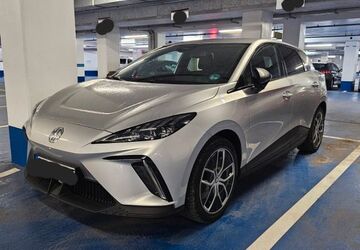 MG 4 30.500 km 20.900 &euro; Erfurt 99096