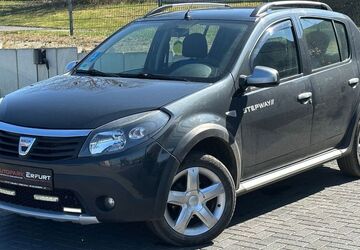 Dacia Sandero 133.675 km 4.390 &euro; Erfurt 99085