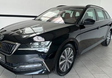 Skoda Superb 1.4 TSI iV DSG AMBITION COMBI Navi*LED* 92.870 km 19.980 &euro; Gebesee 99189