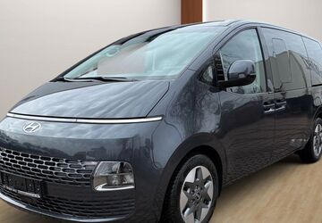 Hyundai STARIA 18.300 km 42.990 &euro; Schwabhausen 99869