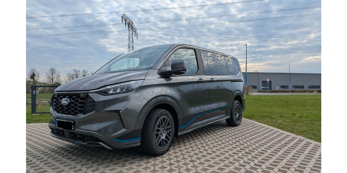 Ford Tourneo Custom 14.500 km 50.800 &euro; Gotha 99867