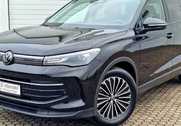 VW Tiguan 43.200 km 29.799 &euro; Erfurt 99092