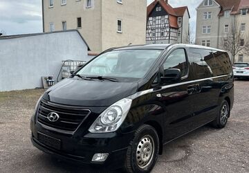 Hyundai H-1 Starex 213.000 km 9.799 &euro; Gotha 99867