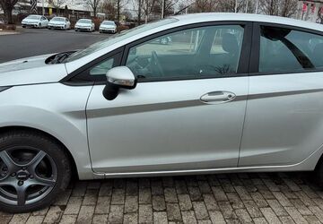 Ford Fiesta 67.000 km 8.500 &euro; Erfurt 99096