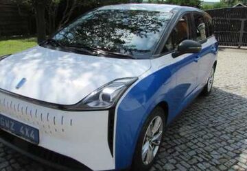 DFSK Andere 14.850 km 12.990 &euro; Großfahner 99100