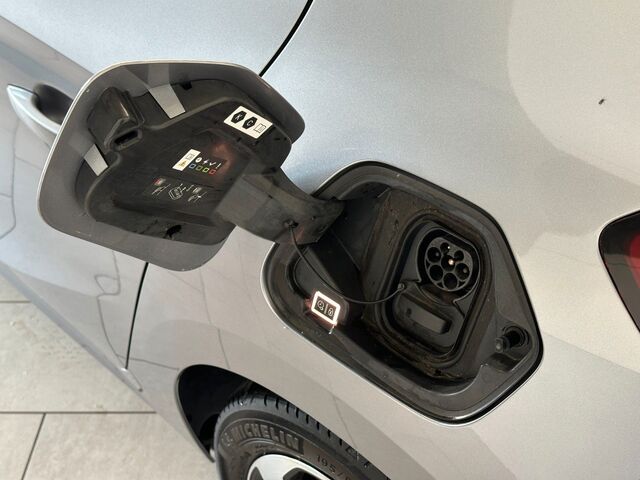 Opel Corsa e Elegance Navi*LED*Klimaaut*Sitzheiz.* 29.987 km 13.990 &euro; Gebesee 99189