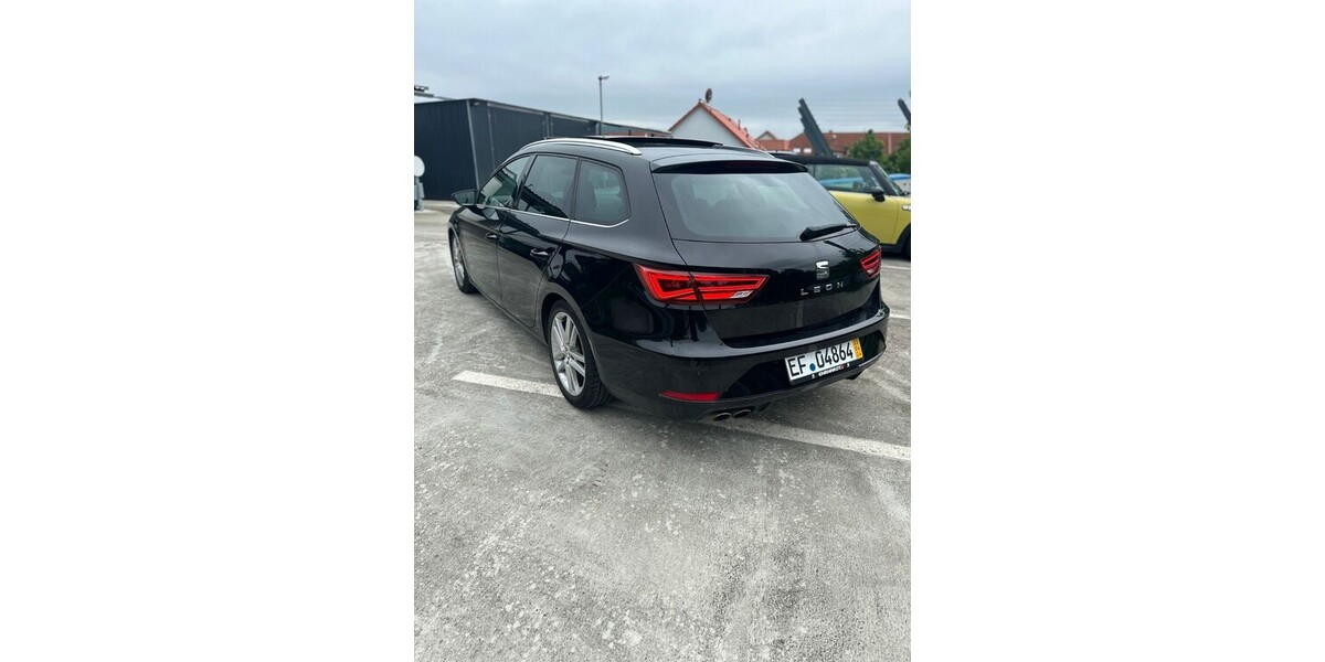 Seat Leon 158.200 km 15.500 &euro; Erfurt 99084