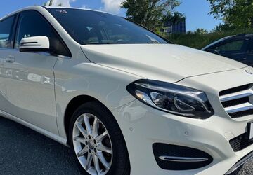 Mercedes-Benz B 220 93.341 km 14.380 &euro; Weimar 99423