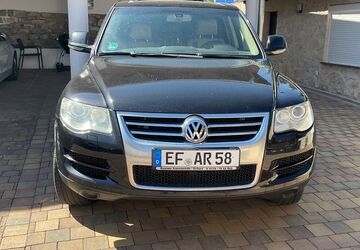 VW Touareg 252.550 km 6.350 &euro; Erfurt 99085