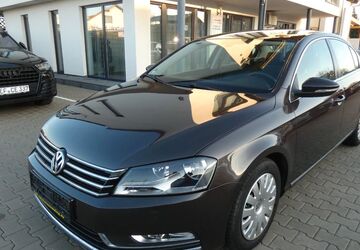 VW Passat 89.000 km 6.988 &euro; Erfurt 99087