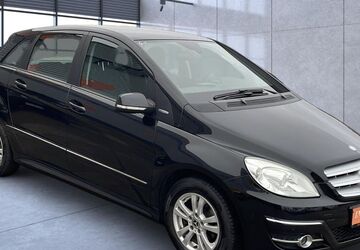 Mercedes-Benz B 180 151.743 km 5.990 &euro; Erfurt 99086