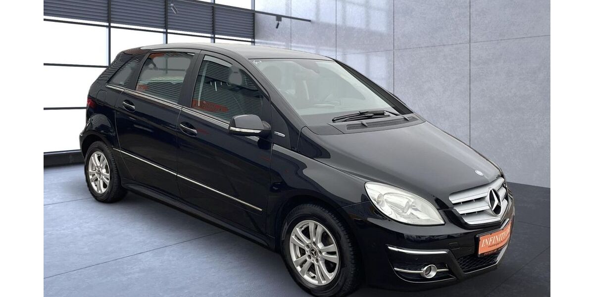 Mercedes-Benz B 180 151.743 km 5.990 &euro; Erfurt 99086