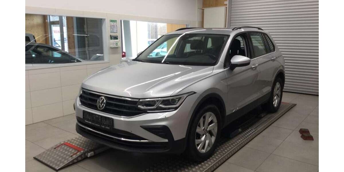 VW Tiguan 51.204 km 28.445 &euro; Erfurt 99098