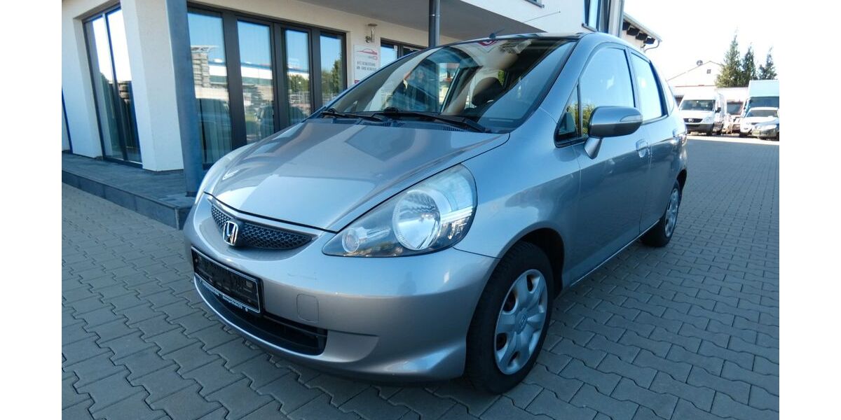 Honda Jazz 138.000 km 890 &euro; Erfurt 99087