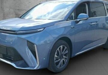 Maxus Mifa 9 3.711 km 41.840 &euro; Erfurt 99086