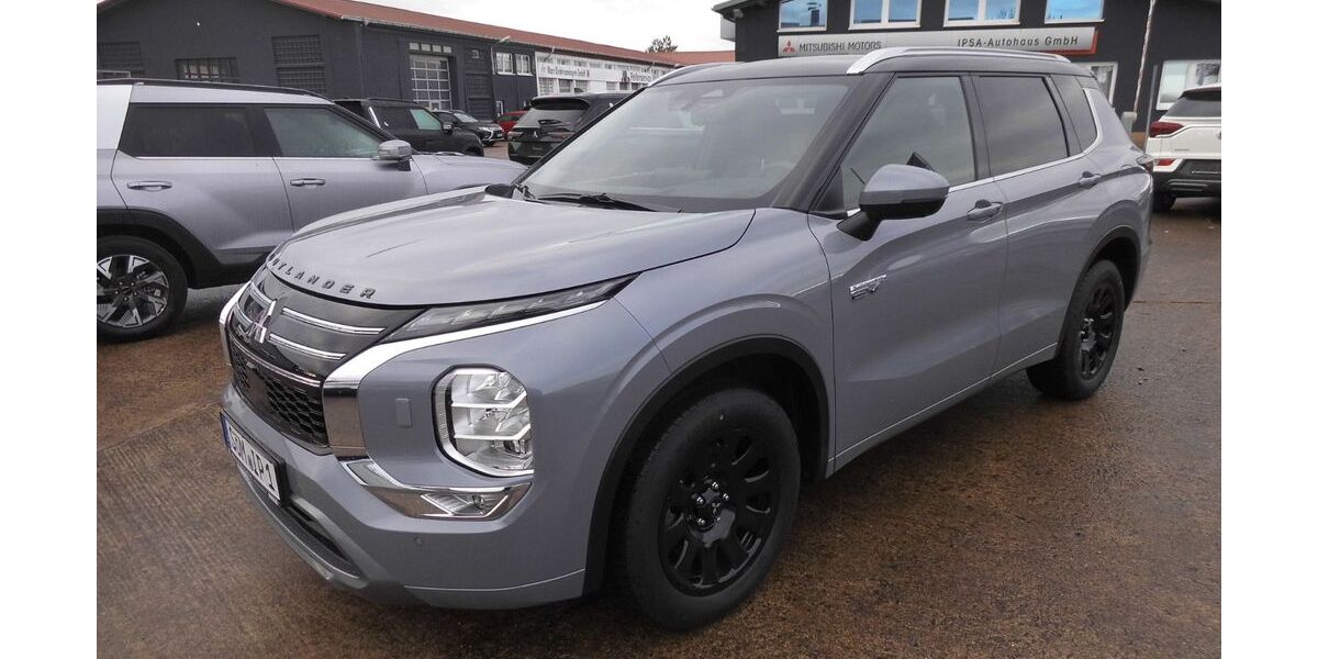 Mitsubishi Outlander 10.000 km 48.980 &euro; Sömmerda 99610