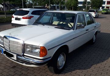 Mercedes-Benz 280 115.000 km 15.500 &euro; Erfurt 99094