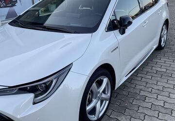 Toyota Corolla 127.000 km 21.100 &euro; Kölleda OT Burgwenden 99625