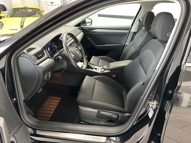 Skoda Superb 1.4 TSI iV DSG AMBITION COMBI Navi*LED* 92.870 km 19.980 &euro; Gebesee 99189