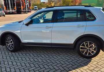 VW Tiguan 65.000 km 17.800 &euro; Erfurt 99092