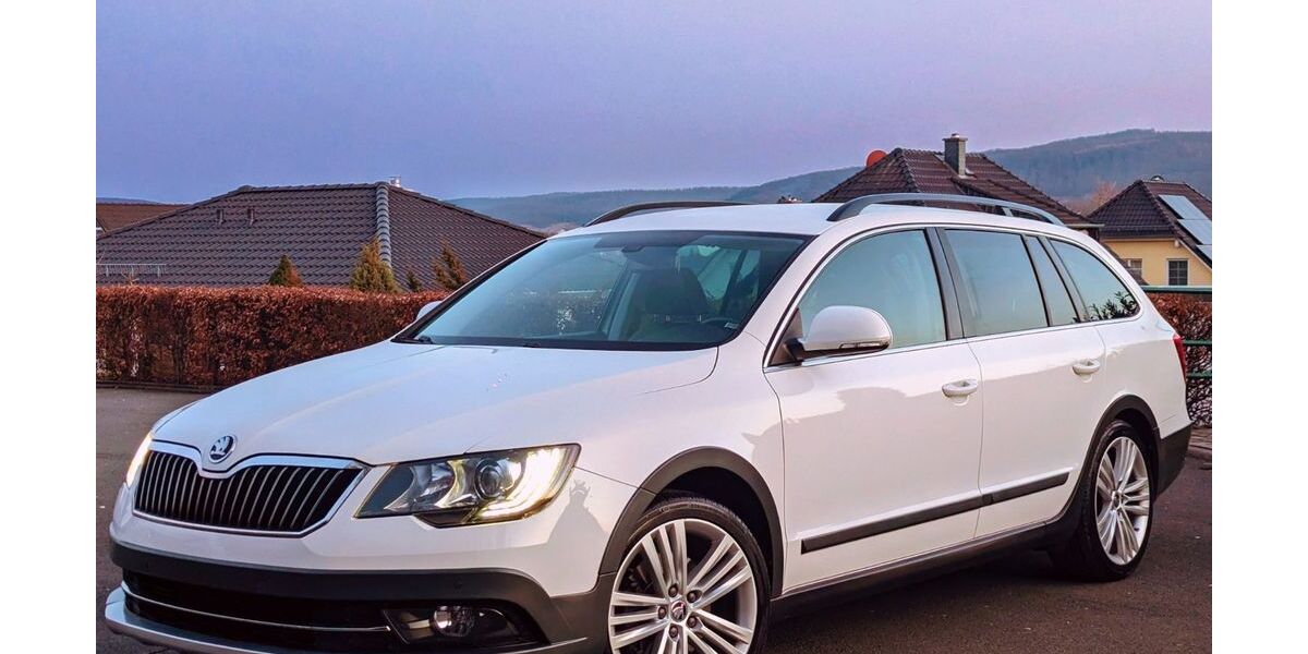 Skoda Superb 159.800 km 9.480 &euro; Erfurt 99099