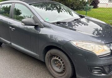 Renault Megane 227.000 km 1.790 &euro; Erfurt 99099