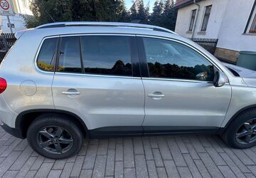 VW Tiguan 84.352 km 8.900 &euro; Gotha 99867