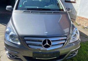 Mercedes-Benz B 180 66.947 km 8.450 &euro; Arnstadt 99310