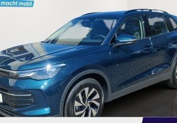VW Tiguan 9.500 km 35.945 &euro; Erfurt 99098