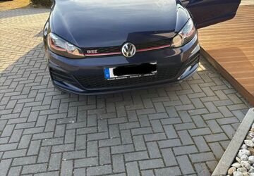 VW Golf 93.000 km 19.700 &euro; Weimar 99423