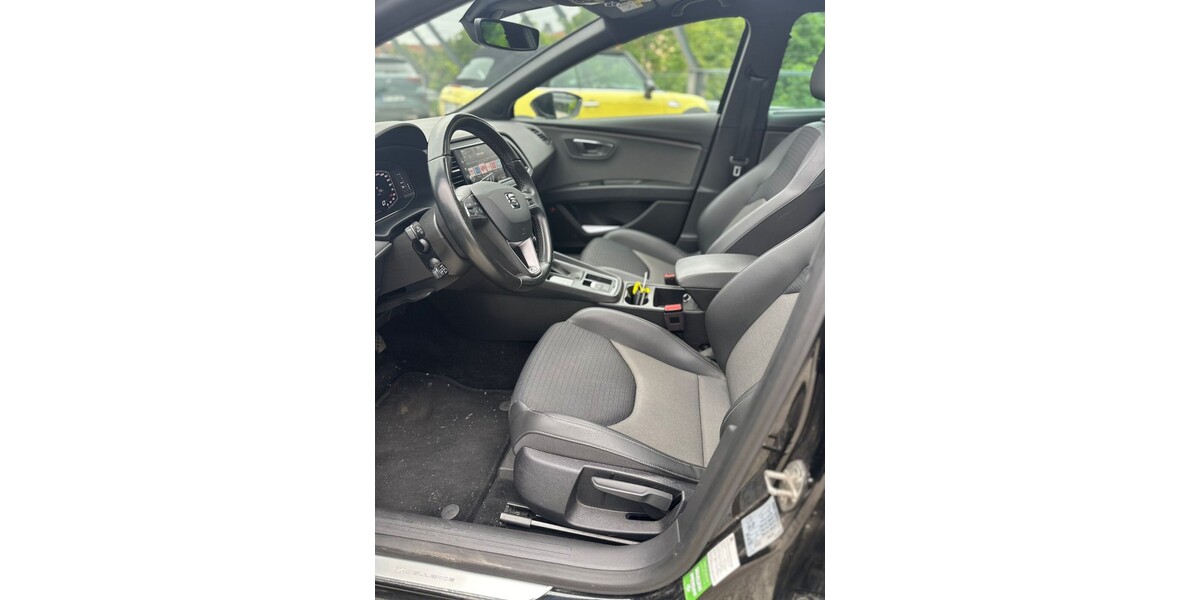 Seat Leon 158.200 km 15.500 &euro; Erfurt 99084
