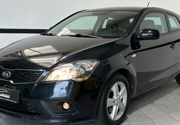 Kia ceed / Ceed 84.254 km 8.790 &euro; Dachwig 99100