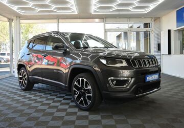 Jeep Compass 55.200 km 16.180 &euro; Erfurt 99092